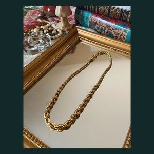 🌟 Vintage Twirled Rope Gold Necklace 🌟